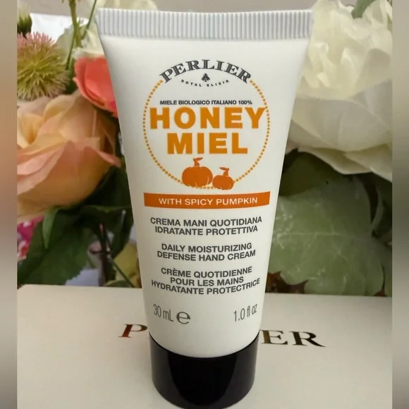 🆕🪷 PERLIER LIMITED EDITION 8-PIECE HAND CREAM SET. BRAND NEW FACTORY SEALED. - Picture 9 of 10